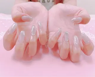 ネイル はぴねす所属・横浜 美夢のネイルデザイン