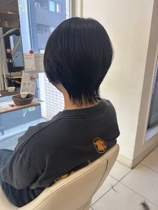 ショート ブリーチ透明感カラー /レイヤー👗しずかのヘアスタイル