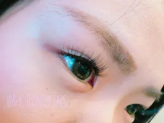 マツエク・マツパ 北川 広行のヘアスタイル