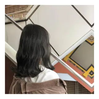 ミディアム カラー ヘアアレンジ Joshua / 素髪改善のヘアスタイル