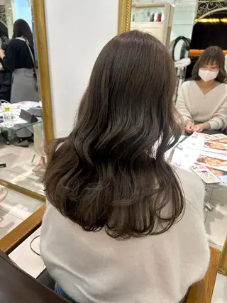 ロング カラー 透明感カラー 古山 結季🌙🖤のヘアスタイル