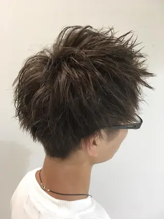 ショート カラー NYNY四條畷店 森 亮人のヘアスタイル