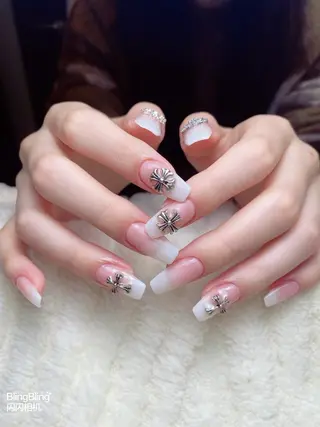 ネイル ネイルサロン lotusのネイルデザイン