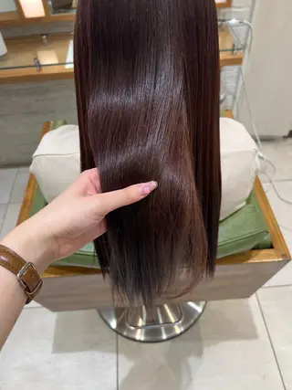 ロング カラー 山口 愛紗花のヘアスタイル