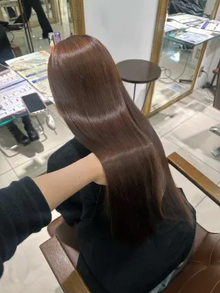 ロング カラー 髪質改善艶カラー🩶 Nanako ⟡.·のヘアスタイル