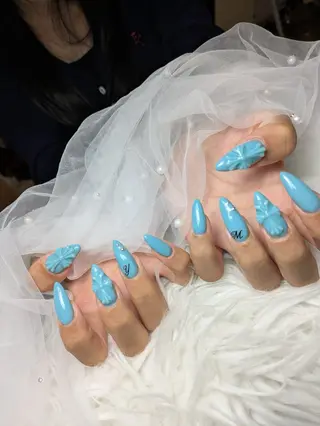ネイル Queen Nail 柏店　クイーンネイルのネイルデザイン
