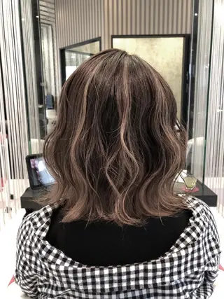 ミディアム カラー ヘアアレンジ 大塚 貴之のヘアスタイル