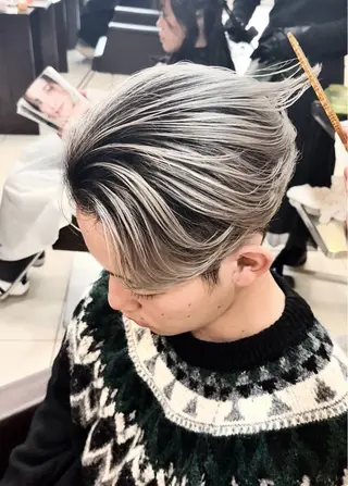 ショート メンズ 静岡/草薙パーマ メンズバレイヤージュのヘアスタイル