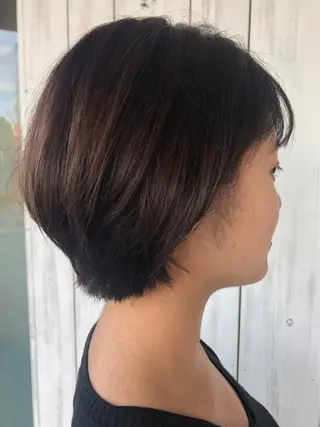 ショート カラー 谷口ゆめ/縮毛矯正/ 大人女子/眉ワックスのヘアスタイル