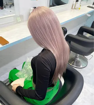 ミディアム 顔周りレイヤー/新宿 /モテ艶カラー/航介のヘアスタイル