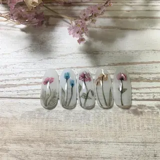 ネイル FIORITURA aiのネイルデザイン