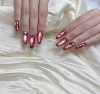 ネイル uu ネイルサロン関内🌼のネイルデザイン