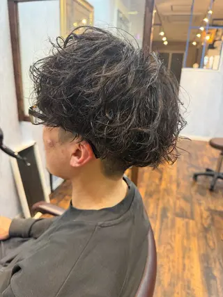 ショート パーマ 【メンズ&髪質改善】 萬納陽介のヘアスタイル