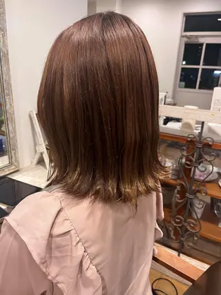 カラー 関根 菜帆のヘアスタイル