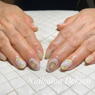 ネイル Nail salon Dejavu 🌿のネイルデザイン