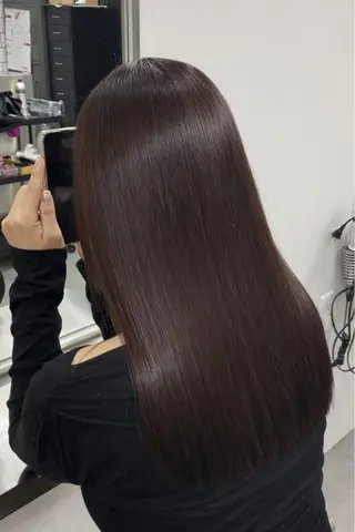 ロング カラー 蔭山 幸奈のヘアスタイル
