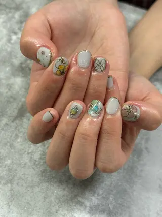 ネイル FIORITURA Maikoのネイルデザイン