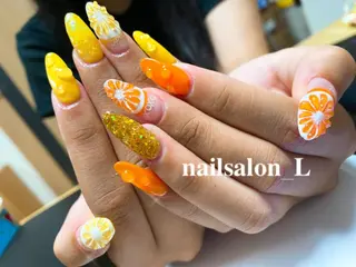ネイル NAILSALON Ｌのネイルデザイン