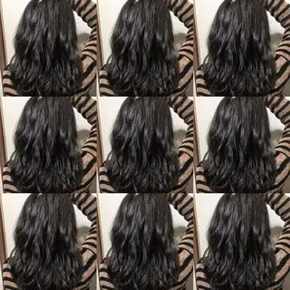 ミディアム box mico. mutsumiのヘアスタイル