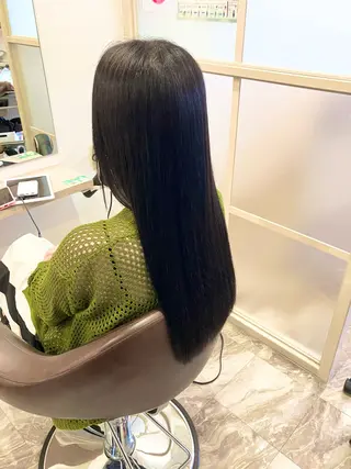 ミディアム カラー パーマ ブリーチ&ストレート 長谷川勇人のヘアスタイル