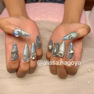 ネイル Jr.ネイリスト🤍 【Alissa】新栄のネイルデザイン