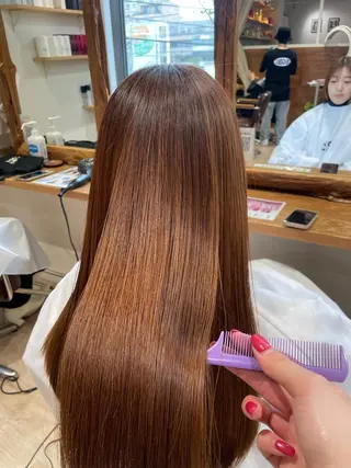 ロング コトミ【メンズ】 【曲がる縮毛矯正】のヘアスタイル