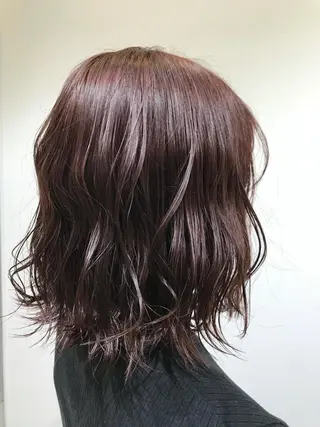 ミディアム カラー 由比藤理子 ブリーチカラー🌈のヘアスタイル