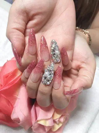 セミロング ネイル 《LB》ラブリエ Nail&eyeのマツエク・マツパデザイン