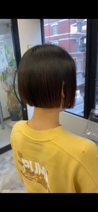 ショート 鳴海 稜真のヘアスタイル