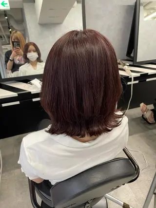 ミディアム Cielro/ダブル カラー/西田咲希のヘアスタイル