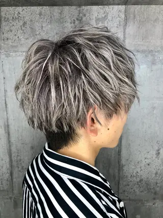 メンズ 🪞縮毛矯正/透明感 カラー🪞まなのヘアスタイル