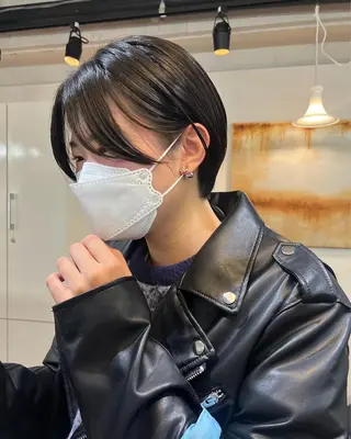 ショート カラー パーマ ヘアアレンジ メンズ キッズ ネイル マツエク・マツパ アイブロウ ウルフレイヤーカット /チヒロのヘアスタイル