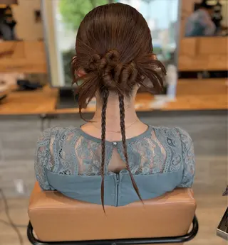 ヘアアレンジ タケモト マユナのヘアスタイル