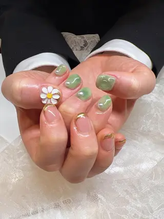 ネイル nailist yuiのネイルデザイン