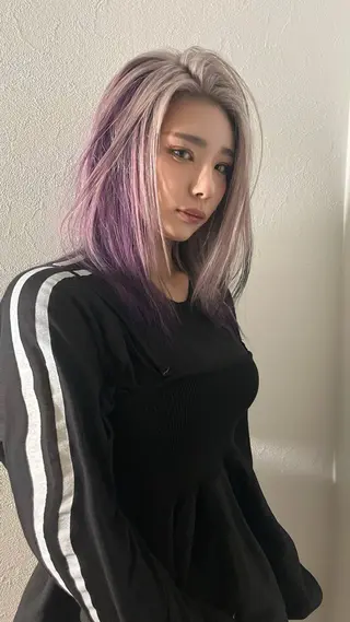 ロング カラー 💖艶ハイトーン髪質 改善💖ケンシンのヘアスタイル