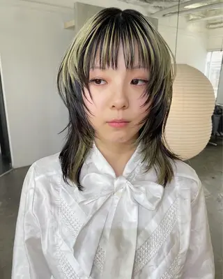 ミディアム カラー CACHÉ ワカナ🎀のヘアスタイル