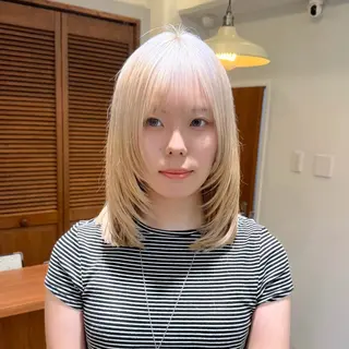 ミディアム レイヤーカット 縮毛矯正 高杉颯汰のヘアスタイル