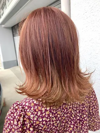 ショート カラー レイヤーカット匠 イソザキノリユキのヘアスタイル
