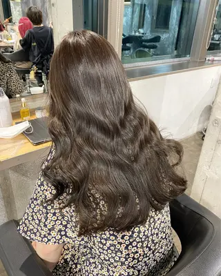 カラー 🥣大人っぽ韓国 スタイル🥣アヤノのヘアスタイル