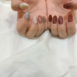 ネイル 藤原 胡桃のネイルデザイン