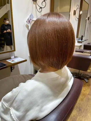カラー 新谷 玲日のヘアスタイル