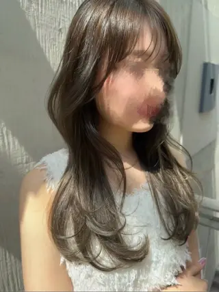 ロング カラー Saffy RIOのヘアスタイル