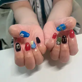 ネイル THEBALM sixネイル💅のネイルデザイン