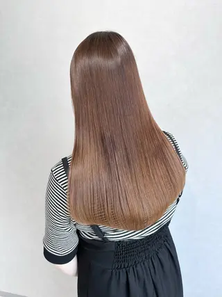 ロング Luana 照沼翔太のヘアスタイル