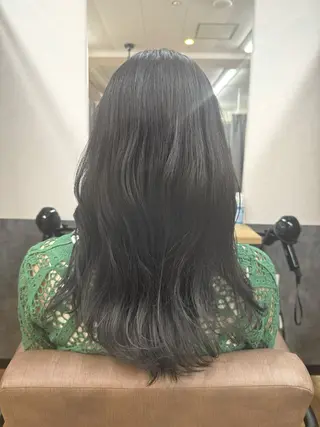 ロング カラー reeed konnoのヘアスタイル
