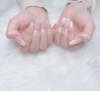 ネイル uu ネイルサロン関内🌼のネイルデザイン