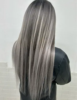 ダブルスキルエクステ /羽エクステ白石宇由のヘアスタイル