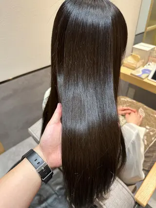 ロング やまぐち あやみのヘアスタイル