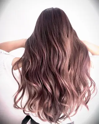 ロング カラー 武内 由貴のヘアスタイル