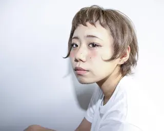 ショート YOKOI SHINJIのヘアスタイル